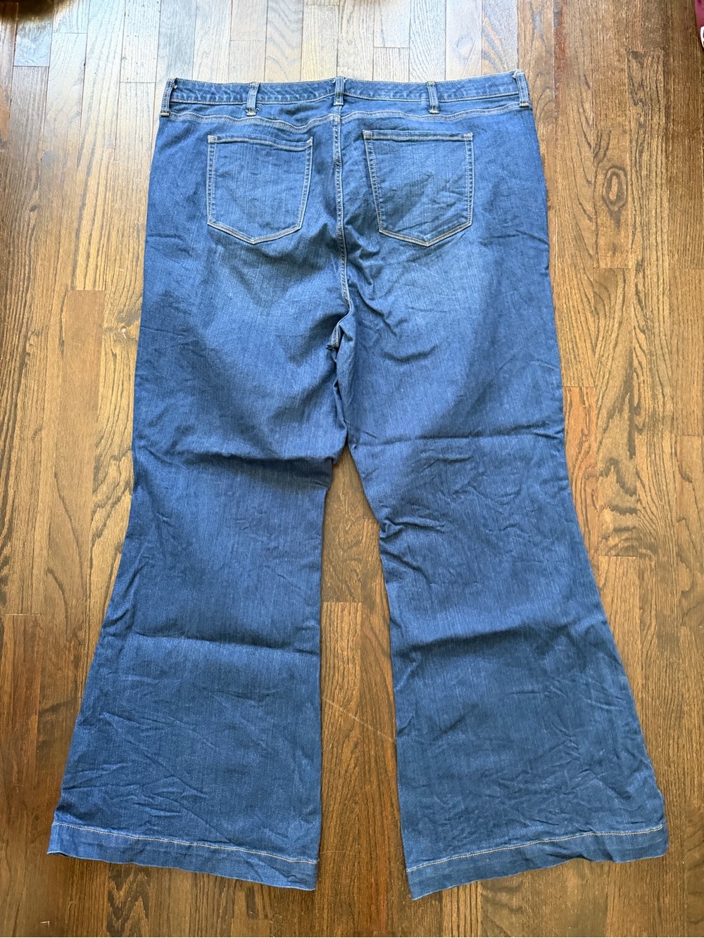 torrid Dark Blue Sky High A-Line Wide Leg Flare Jeans - Picture 2 of 5
